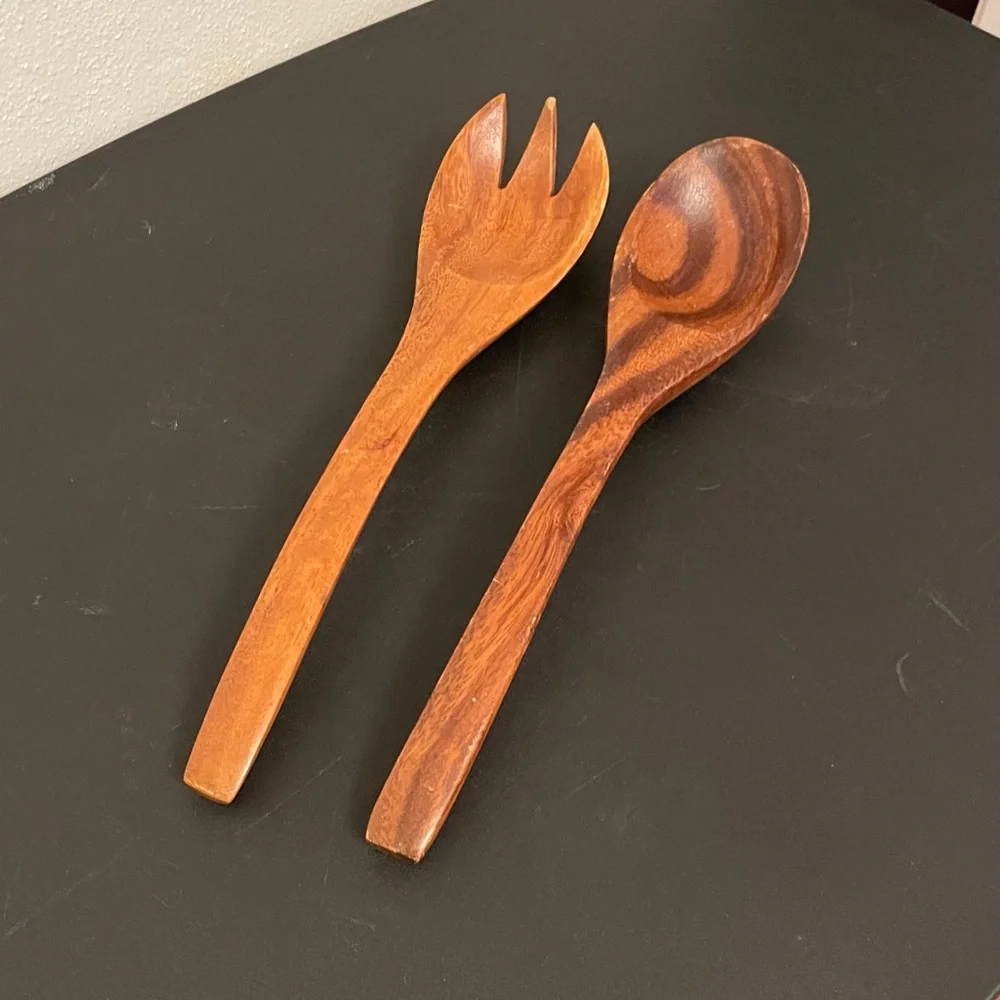 Set of 2 Genuine MONKEY POD Hand Crafted Wood Salad Spoon & Fork Serving Set